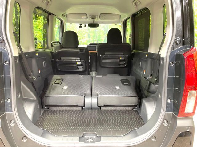 DAIHATSU TANTO FAN CROSS 2023