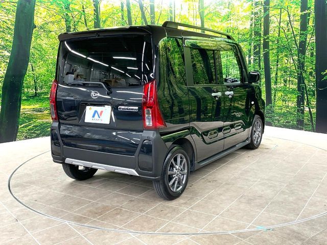 DAIHATSU TANTO FAN CROSS 2023