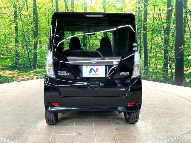 NISSAN DAYZ ROOX 2014