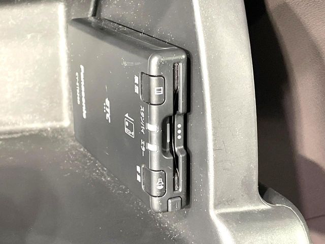 HONDA FREED HYBRID 2023