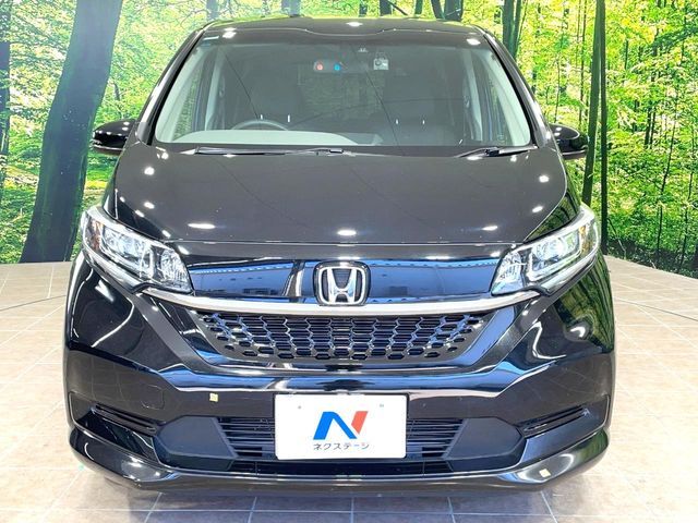 HONDA FREED HYBRID 2023