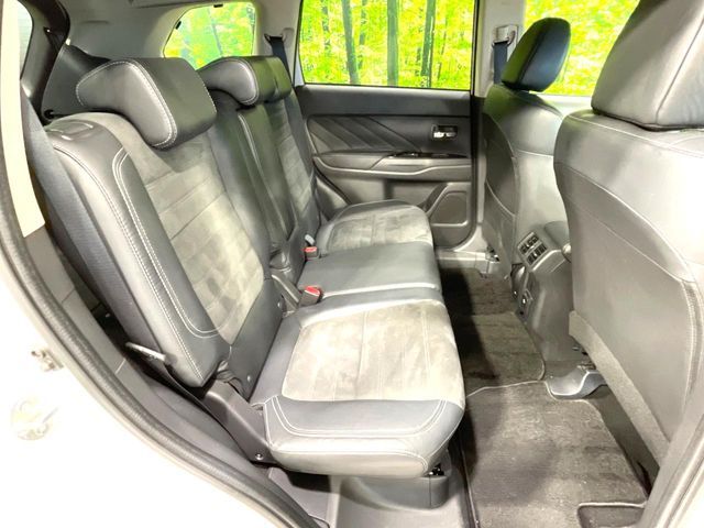 MITSUBISHI OUTLANDER PHEV 2018