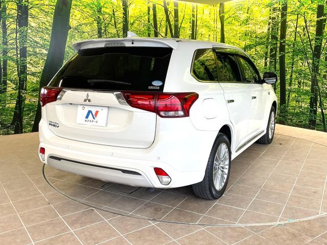 MITSUBISHI OUTLANDER PHEV 2018