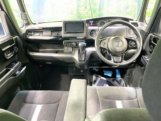 HONDA N BOX CUSTOM 2021