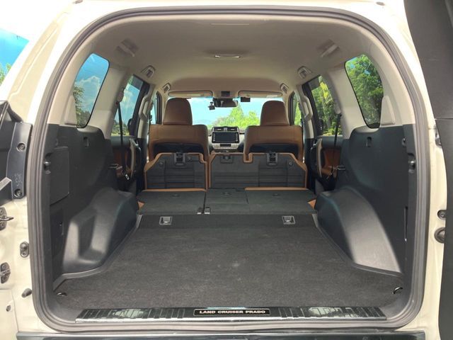 TOYOTA LANDCRUISER PRADO 2022