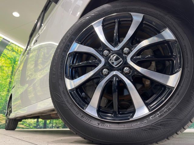 HONDA N BOX CUSTOM 2018