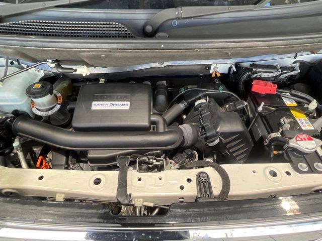 HONDA N BOX CUSTOM 2018