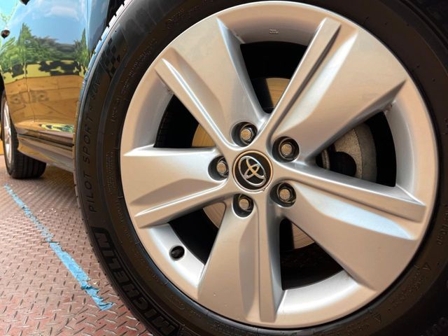 TOYOTA HARRIER 2WD 2015