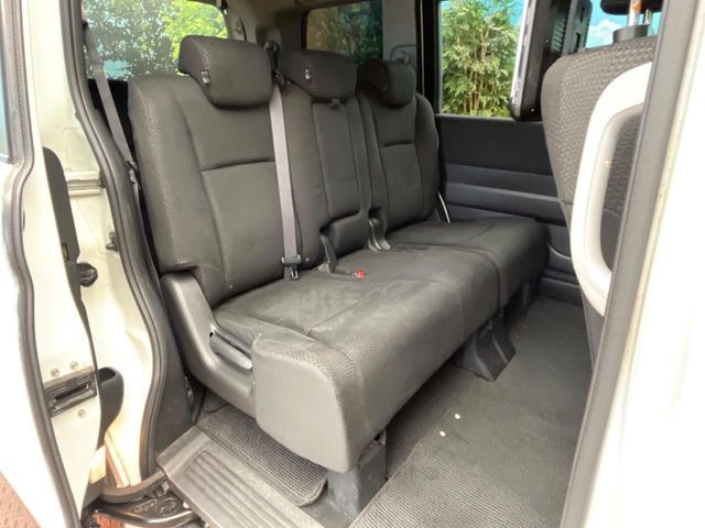 HONDA STEPWAGON SPADA 2013