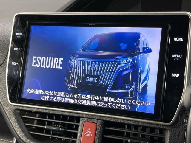 TOYOTA ESQUIRE HYBRID 2018