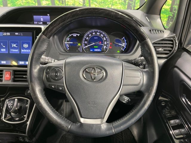 TOYOTA ESQUIRE HYBRID 2018