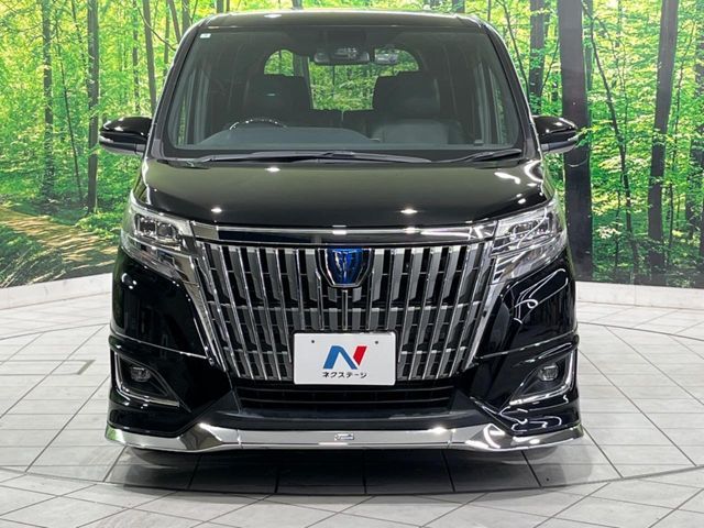 TOYOTA ESQUIRE HYBRID 2018