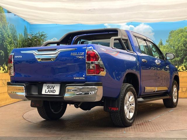 TOYOTA HILUX 4WD 2019