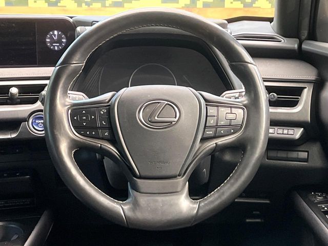 TOYOTA LEXUS UX250h 2019