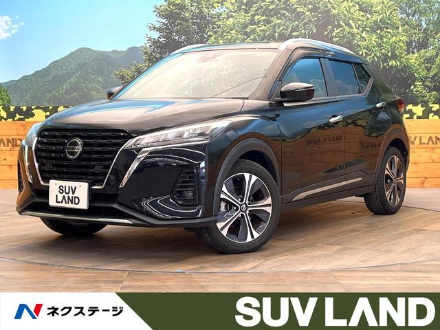 NISSAN KICKS 2022