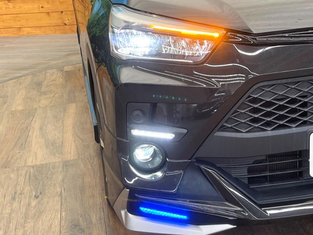 TOYOTA RAIZE HYBRID 2022