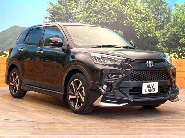 TOYOTA RAIZE HYBRID 2022