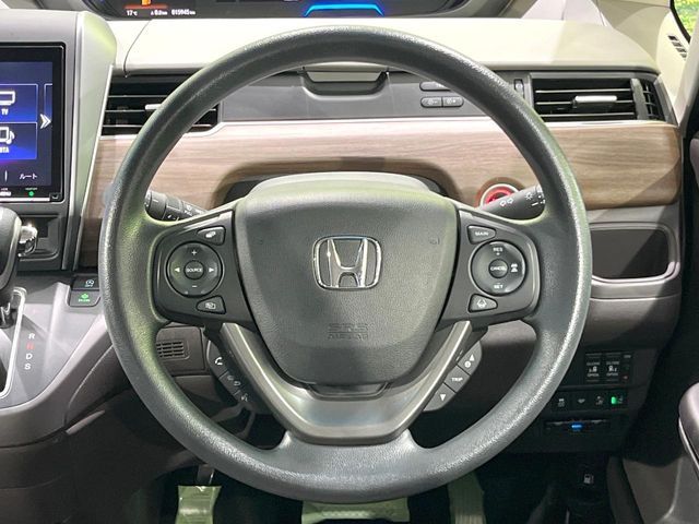 HONDA FREED 2023