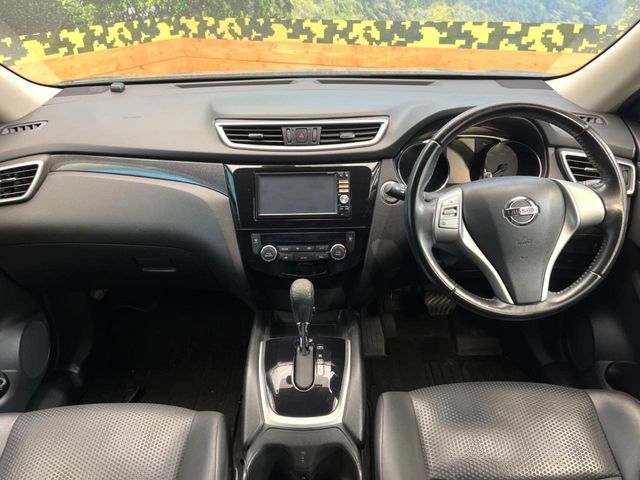 NISSAN X-TRAIL 2WD 2014