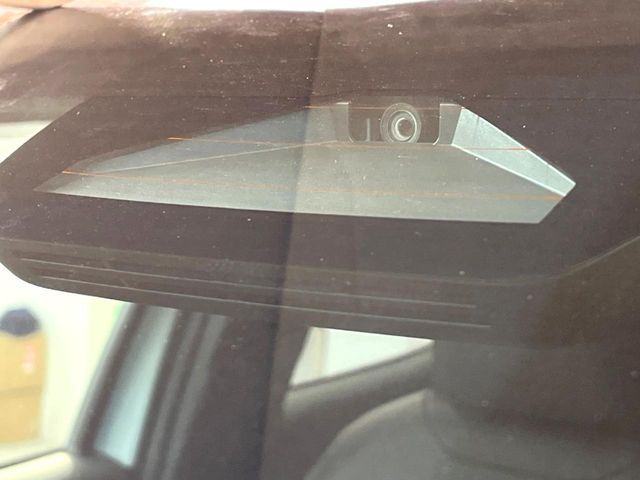 TOYOTA YARIS CROSS HYBRID 2024