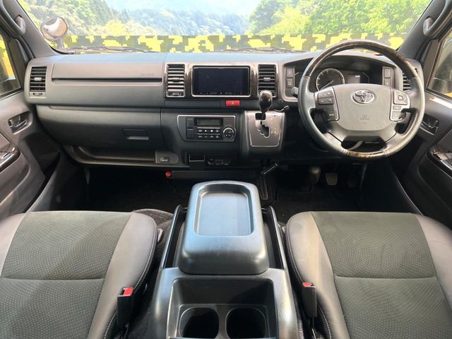 TOYOTA HIACE van 2WD 2024