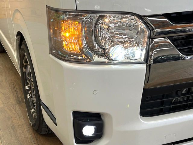 TOYOTA HIACE van 2WD 2024