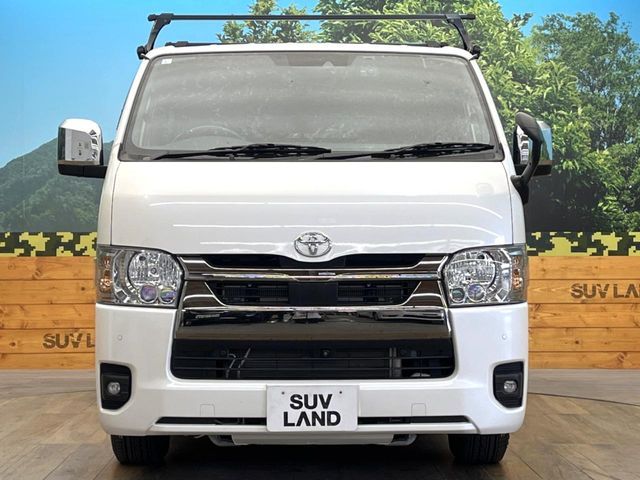 TOYOTA HIACE van 2WD 2024