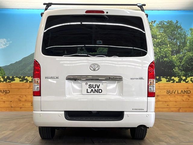 TOYOTA HIACE van 2WD 2024