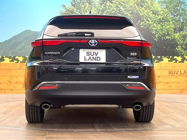 TOYOTA HARRIER HYBRID 2023