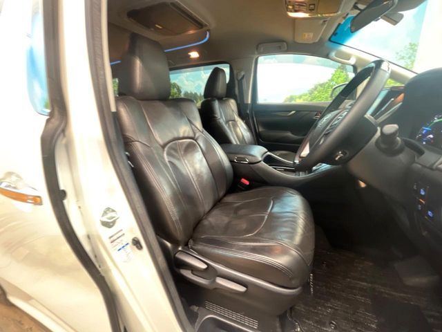 TOYOTA VELLFIRE  HYBRID 4WD 2019