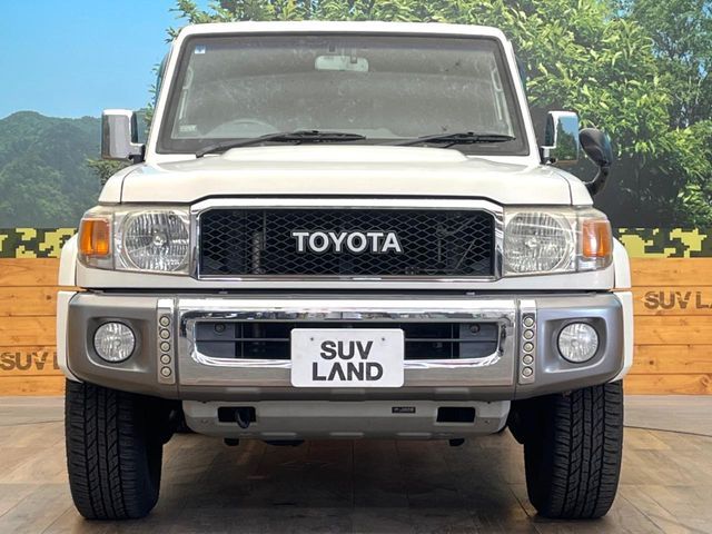 TOYOTA LANDCRUISER van 2015