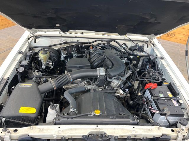 TOYOTA LANDCRUISER van 2015