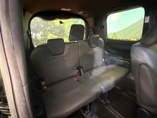 TOYOTA VOXY HYBRID 2021