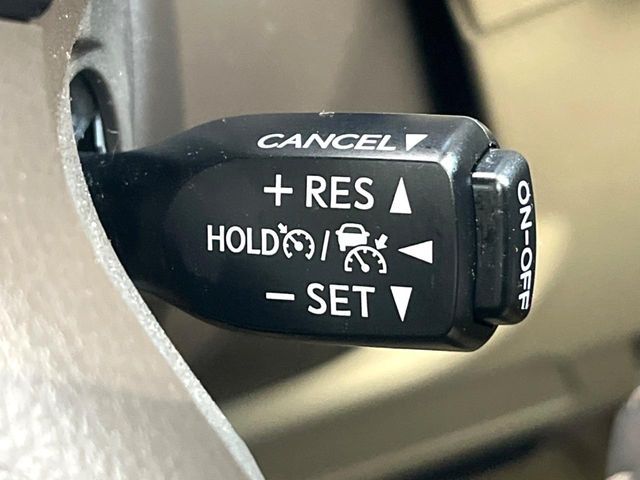 TOYOTA LANDCRUISER PRADO 2023