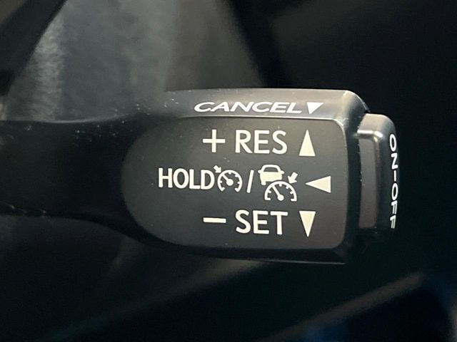 TOYOTA HARRIER 2WD 2017