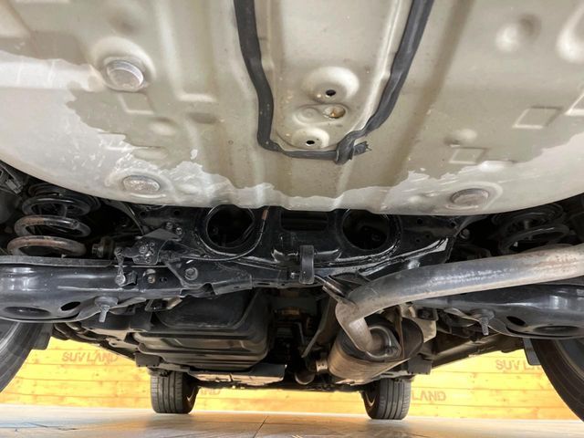 TOYOTA HARRIER 2WD 2017