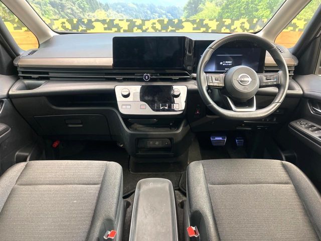 NISSAN SERENA  WG 2023