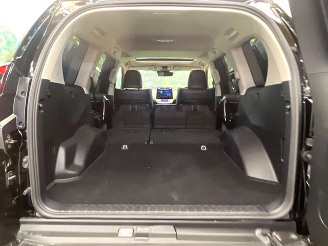 TOYOTA LANDCRUISER PRADO 2023