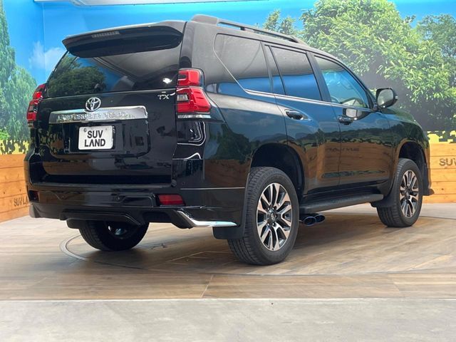 TOYOTA LANDCRUISER PRADO 2023