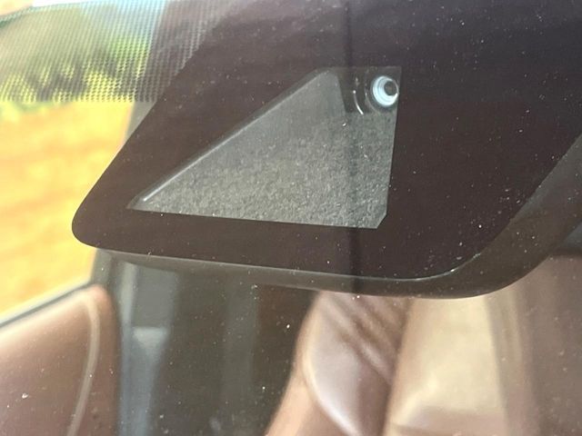 TOYOTA HARRIER 2WD 2017