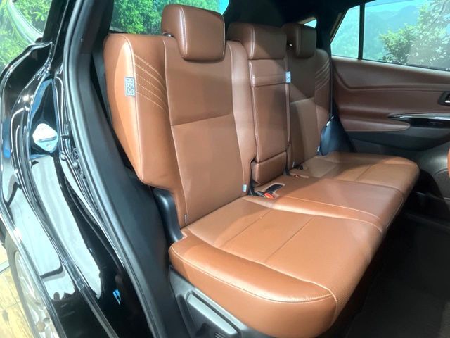 TOYOTA HARRIER 2WD 2017