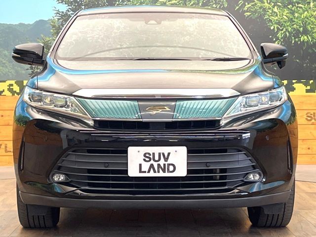 TOYOTA HARRIER 2WD 2017