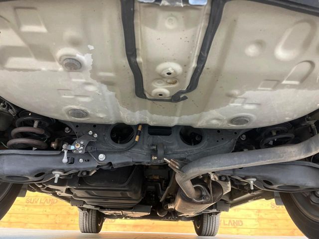 TOYOTA HARRIER 2WD 2017