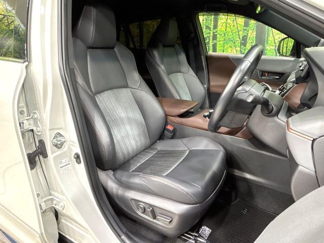 TOYOTA HARRIER 2WD 2022