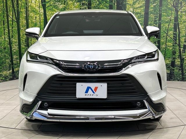 TOYOTA HARRIER 2WD 2022