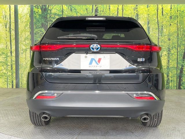 TOYOTA HARRIER HYBRID 2021