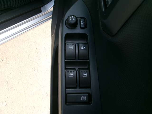 DAIHATSU MIRA e:S 2019