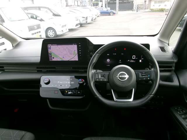 NISSAN SERENA  WG 2023