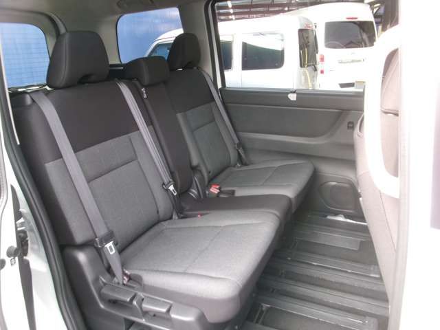 NISSAN SERENA  WG 2023