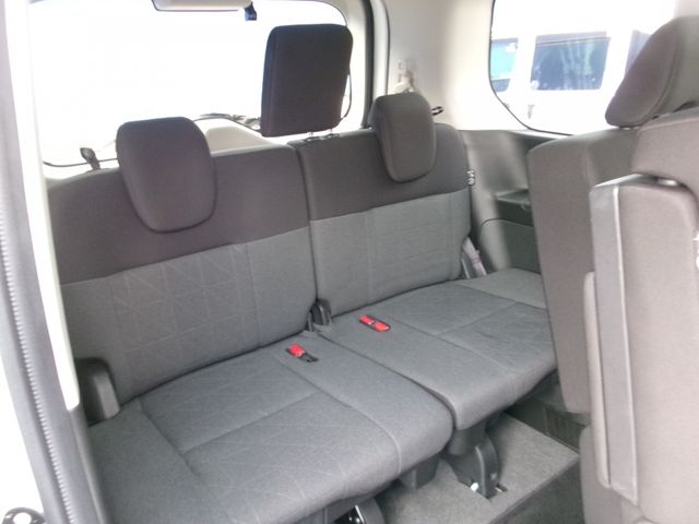 NISSAN SERENA  WG 2023